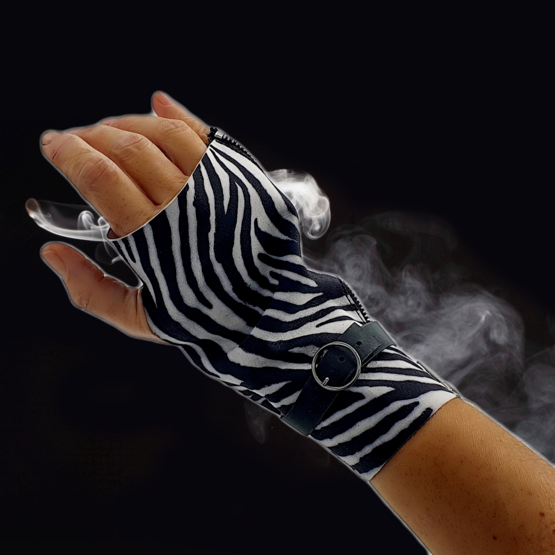Γυναικεία Χειροποίητα Δερμάτινα Ασπρόμαυρα Γάντια - X001