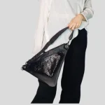 Γυναικεία Χειροποίητη Δερμάτινη Μαύρη Τριγωνική Τσάντα Τύπου Μπανάνα - 30038